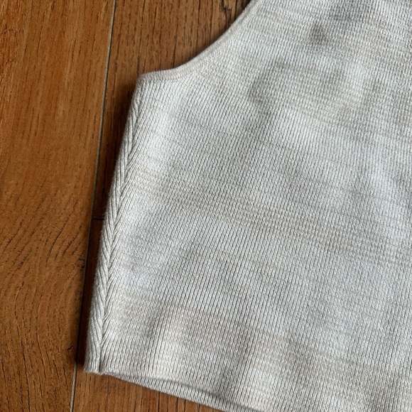 Hollister halter crop top - Picture 2 of 5